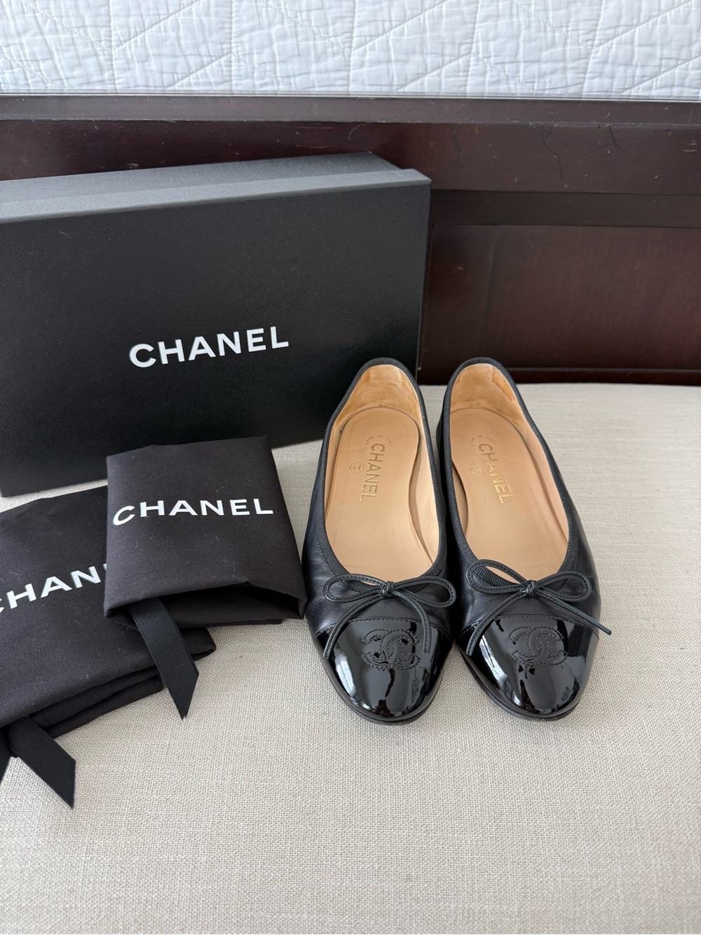 CHANEL Black Lambskin & Patent Toe Ballet Flats